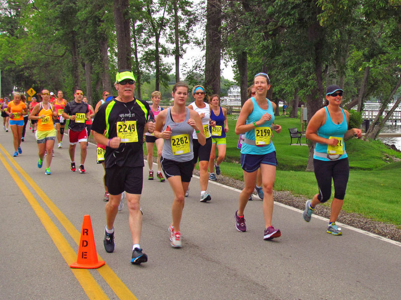 IMG_1516 along S Lawson - 2014.jpg