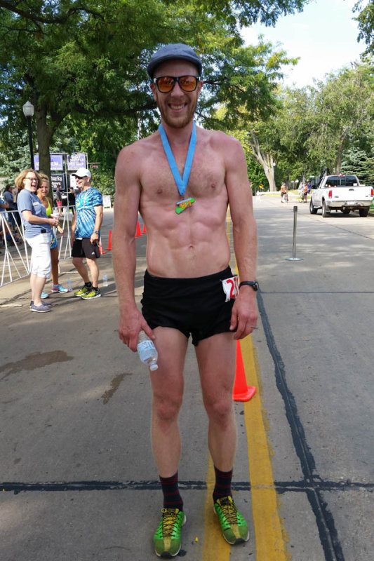 Half Marathon first guy in_093106.jpg