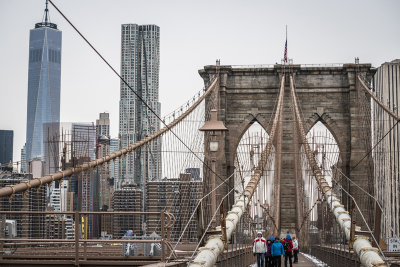 Scenes from a Walk Across the Brooklyn Bridge