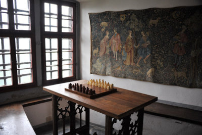 Window alcoves with a table and chess set, Marksburg Rittersaal