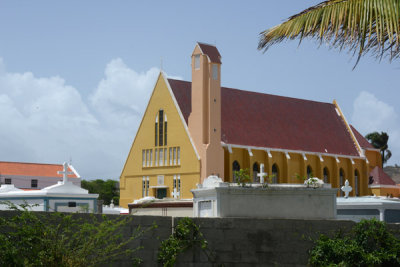 Hofi Pastor, Barber