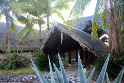 TahitiOct13 2041.jpg