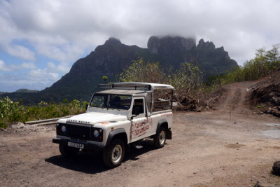 TahitiOct13 1595.jpg
