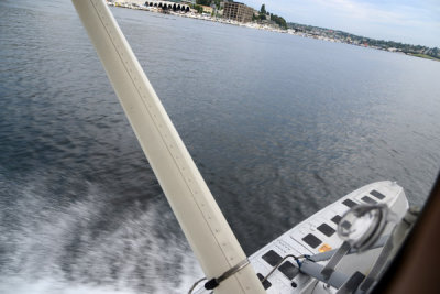 1st attempt at take-off from Lake Union - Bird Strike!