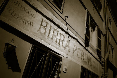 Birra Peronivintage in rione Monti Roma