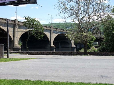 Hill to Hill Bridge