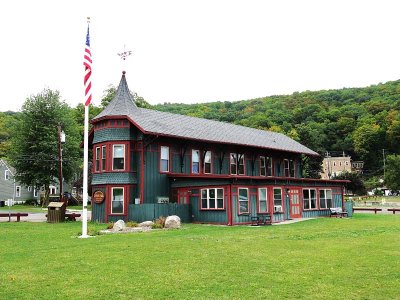Depot - Lake Side