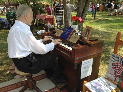 Estey Reed Organ