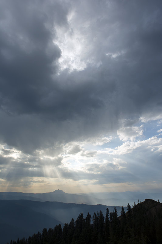 Light Rays on Smoke I 20 Aug 13