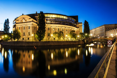 Stockholm Parlament - Summer night