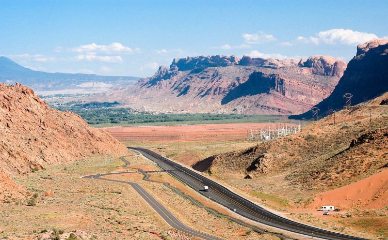 Highway, uranium tailings, Colorado River