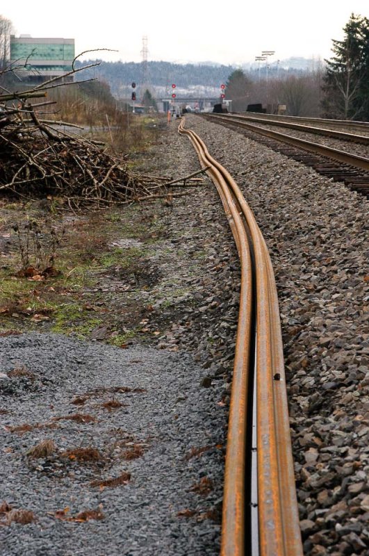 Wavy rails