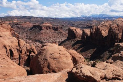 Canyon, mesa, and fin