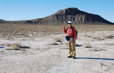 Walking on the playa toward the south summit