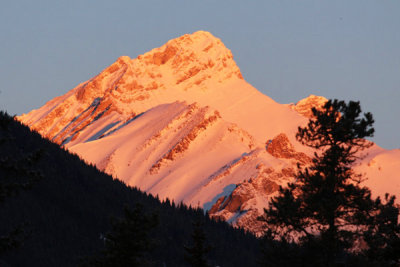 Canadian Rockies - sunrise and sunset