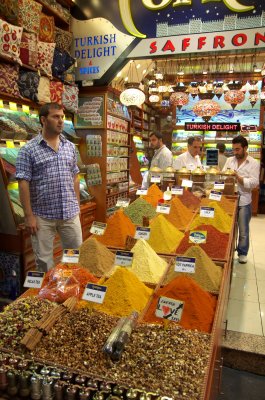 045 In de kruiden Bazaar.jpg