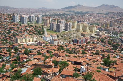 078 Uitzicht op Ankara vanaf De Citadel (Burcht).jpg