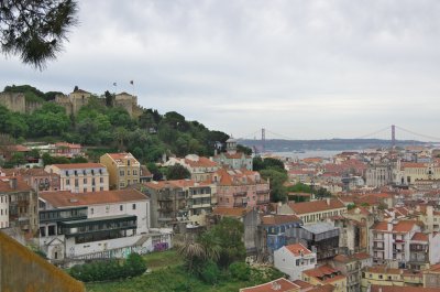 066  2012-05-07 Alfama.jpg