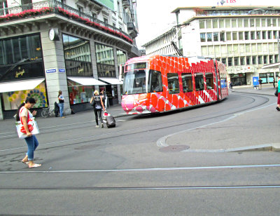Zurich - Trolley Central on Bahnhofstrasse