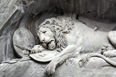 Lucerne - Closer View of the Dying Lion