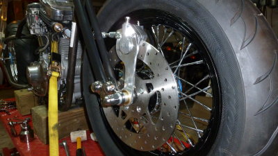 New rotor on so now to align the front wheel and caliper. 