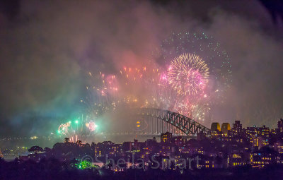 Sydney Harbour Fireworks at New Years Eve