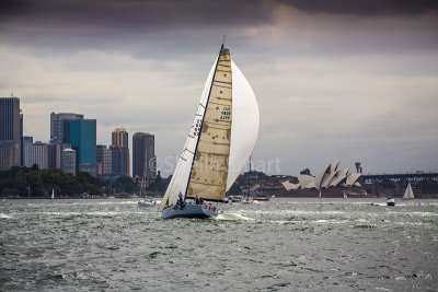 Victoire yacht and Sydney Opera House 
