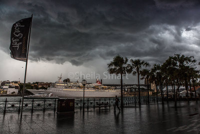 Storm at Circular Quay with Black Watch cruise liner