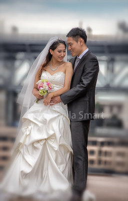 Japanese bride and groom on Sydney Opera House steps