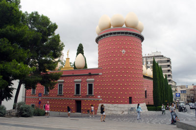 Dali Museum, Figueres