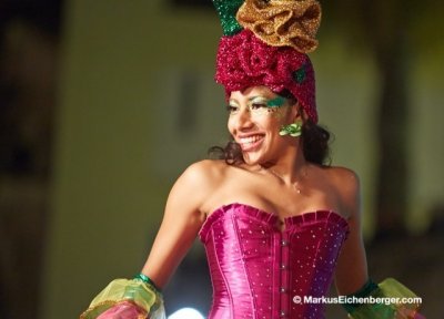 E SITGES CARNAVAL NOCHE IMG_7199.jpg