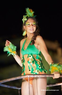 E SITGES CARNAVAL NOCHE IMG_8041.jpg