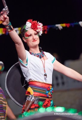 E SITGES CARNAVAL NOCHE IMG_8265.jpg