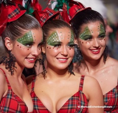 E SITGES CARNAVAL NOCHE IMG_8278.jpg