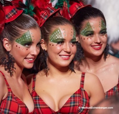 E SITGES CARNAVAL NOCHE IMG_8279.jpg