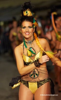 E SITGES CARNAVAL NOCHE IMG_8481 1.jpg