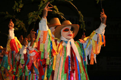 Fundacion Danzas Cantaclaro