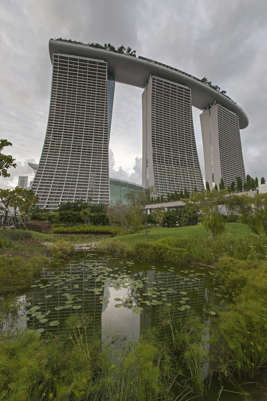 Marina Bay Sands hotel complex - Singapore