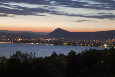 Annecy at night