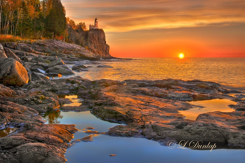 30.41 - Split Rock Lighthouse: Sunrise Calm (HDR)