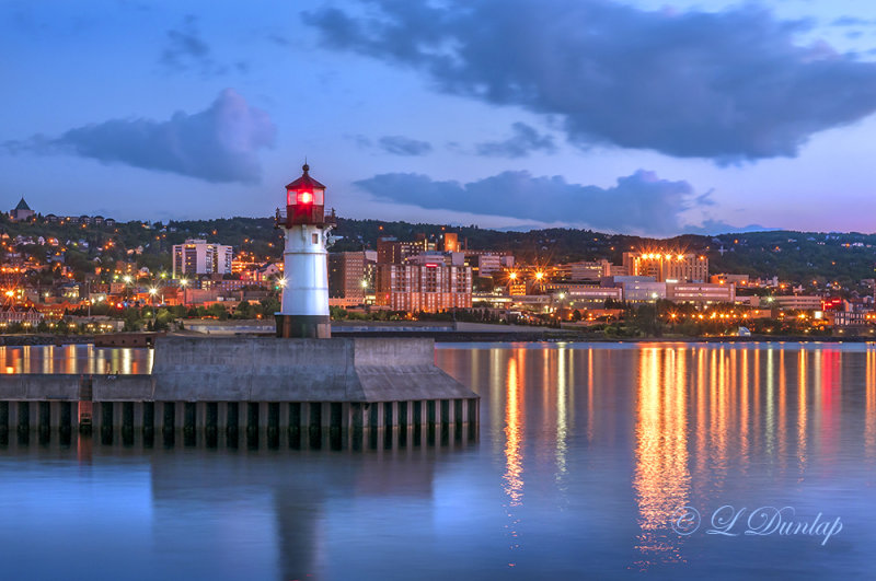 *** 95.3 -  Duluth Harbor:  North Breakwater Light, Early Dawn