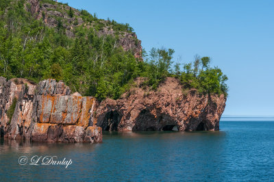 49.32 - Tettegouche Area:  Palisade Cliff's Caves