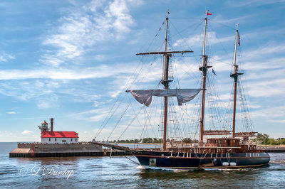 TS-41: Barquentine Peacemaker Departing Duluth Harbor