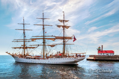 TS-44: Full-Rigged Ship Sørlandet Departing Duluth Harbor