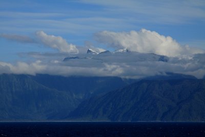 Leaving NZ from Milford Sound and the fiords to cross the Tasman Sea to Australia 3 nights and two days... 
