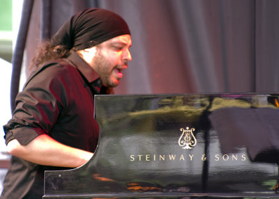 Zaccai Curtis with the Ralph Peterson Band