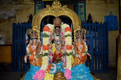 Thiru Adipooram - Kanchi Sri Pravala Vannan Thirukovil