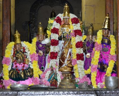 Sri Maragathavalli Thayar Sri Vilakkoli Emperuman Navarathiri Uthsavam Day3