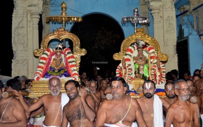 Perumal Kovil Dhavana Uthsavam Day2 - Evening Sri Dhivya Thambathigal Purappadu - Sri Perarulalan Kalinga Narthana Sevai