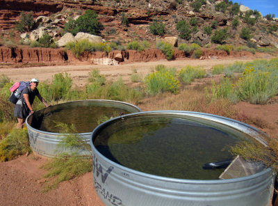 Silver Falls-Choprock Loop: Two good water tanks on Moody dirt road opposite Colt Mesa